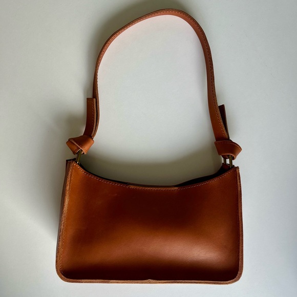 Madewell Sydney Shoulder Bag - Picture 4 of 6